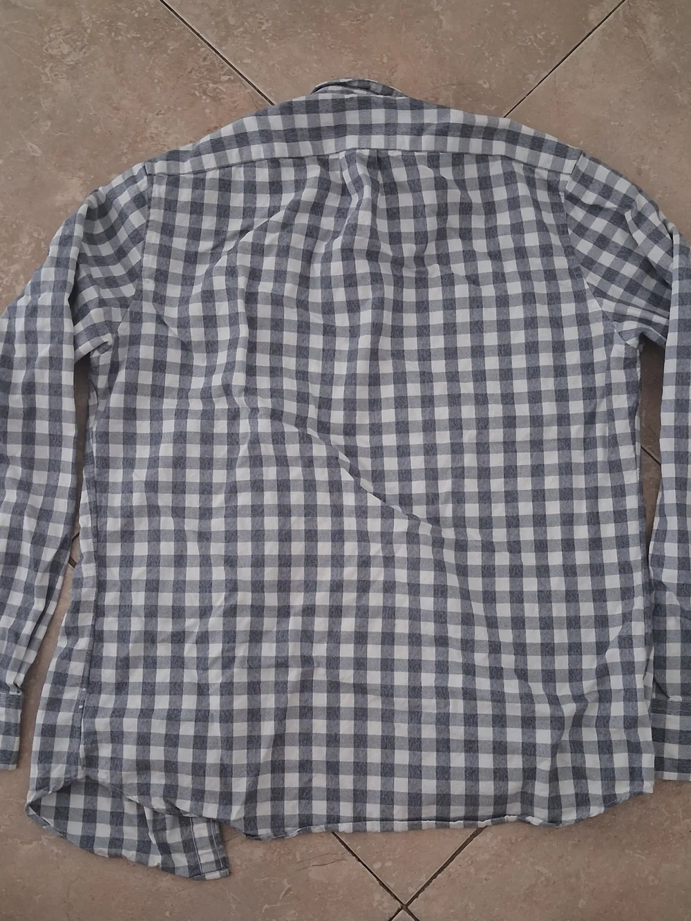 J. Crew Men’s Gray and White Gingham Button-Down Shirt